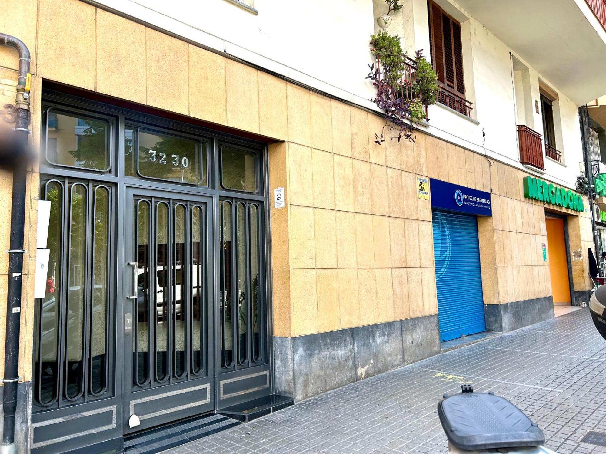 ברצלונה Apartment Carrer D'Olesa מראה חיצוני תמונה