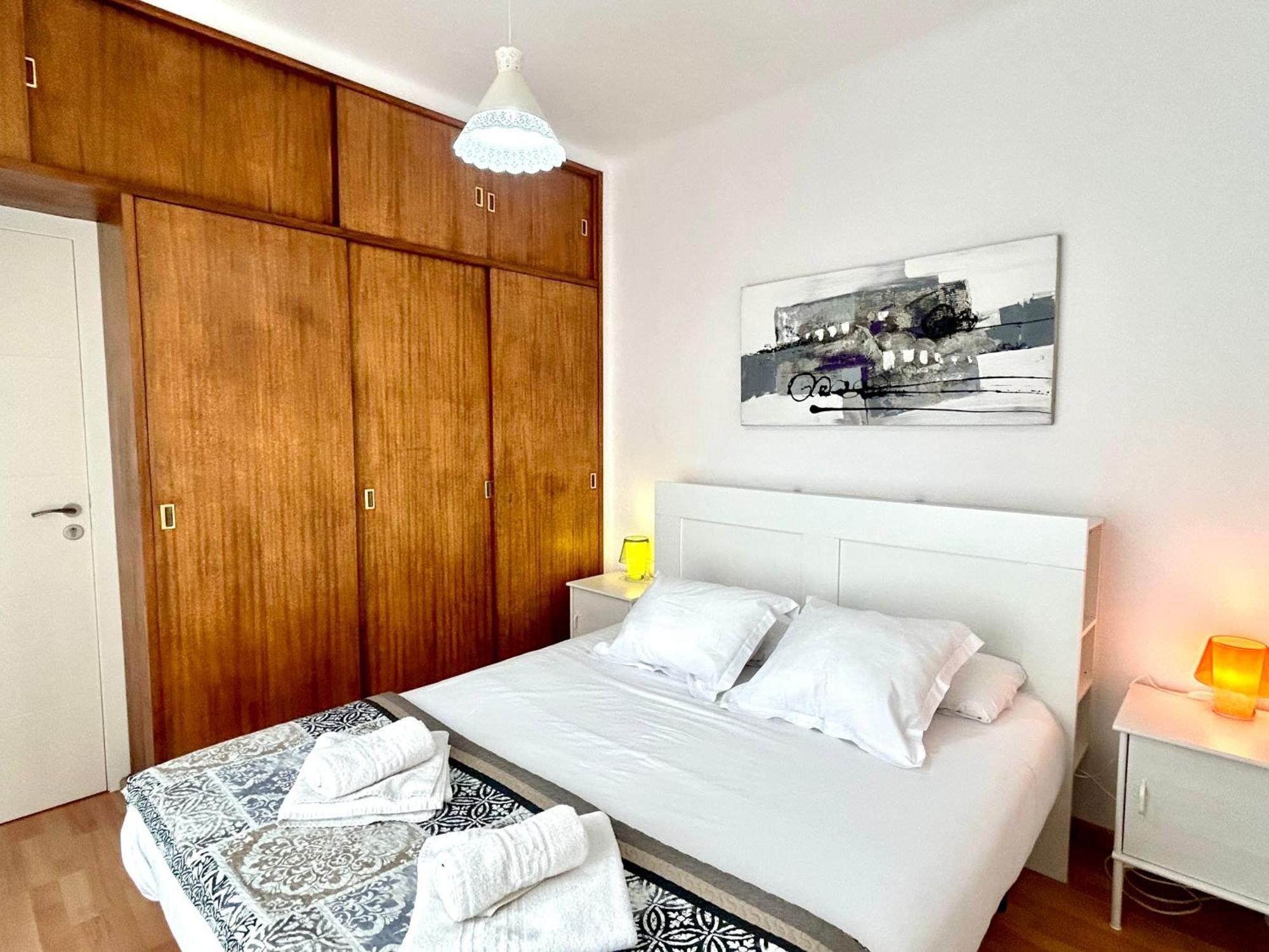 ברצלונה Apartment Carrer D'Olesa מראה חיצוני תמונה