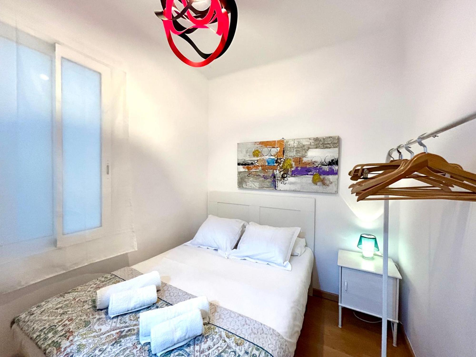 ברצלונה Apartment Carrer D'Olesa מראה חיצוני תמונה